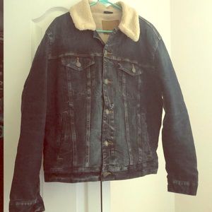 Only worn once denim jacket